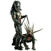 Hot Toys Collectible Tracker Predator Action Figure