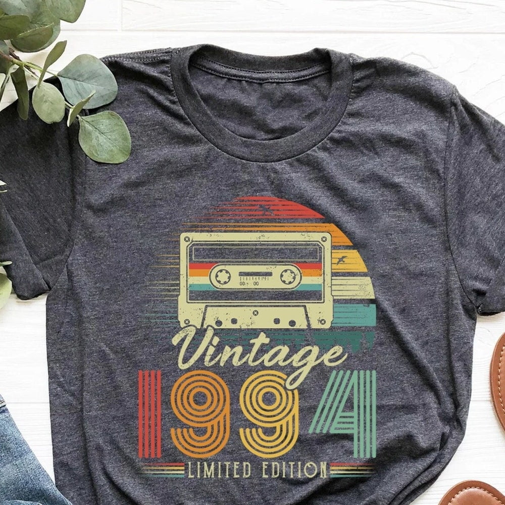 Women's 1994 Vintage Birthday T-Shirt - 31st Birthday Gift, Retro Design, Customizable