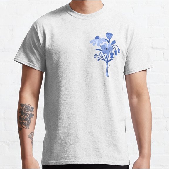 Hot Trending Blue Coquette Bows and Flowers. Floral damask pattern Classic T-Shirt Vintage Birthday Gifts