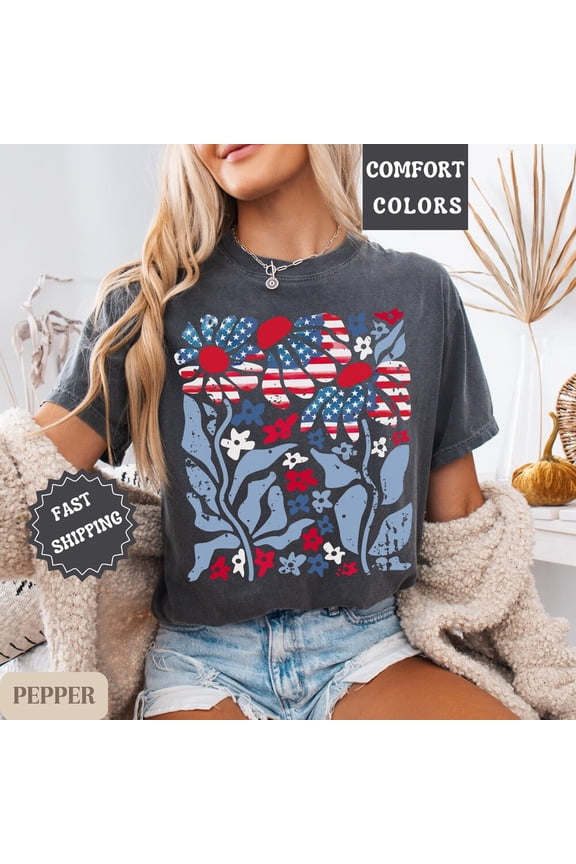 Hot Trending T-Shirt With Cute 4Th Of July Shirt For Women Teen Girl Usa Tee Boho American Flag T-Shirt Daisy Graphic Top Patriotic Shirt Summer Outfit Design Preview Only