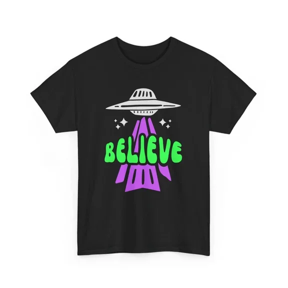 Hot Trending T-Shirt With Alien T-Shirt S-5Xl | Ufo Graphic Tee | Cool Extraterrestrial Space Shirt