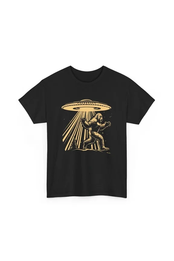 Hot Trending T-Shirt With Sci-Fi Alien T-Shirt S-5Xl | Ufo Graphic Tee | Space Vibes For Fans | Bigfoot & Alien