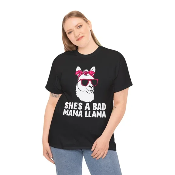Hot Trending T-Shirt With She'S A Bad Mama Llama T-Shirt S-5Xl | Animal Lover Tee | Cute Farm Shirt
