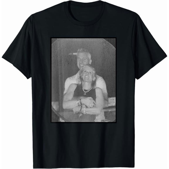 Hot Trending Tee With Andy Byron Trending Cheating Scandal Men Women T-Shirt