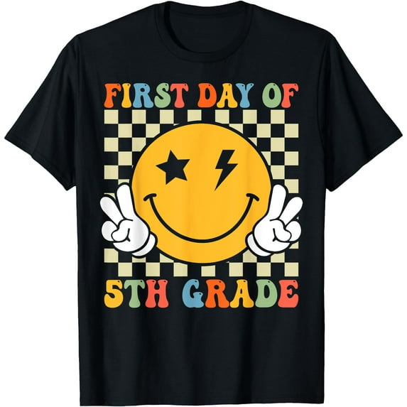 Hot Trending Tee With First Day Of 5Th Grade Retro Back To School Girls T-Shirt