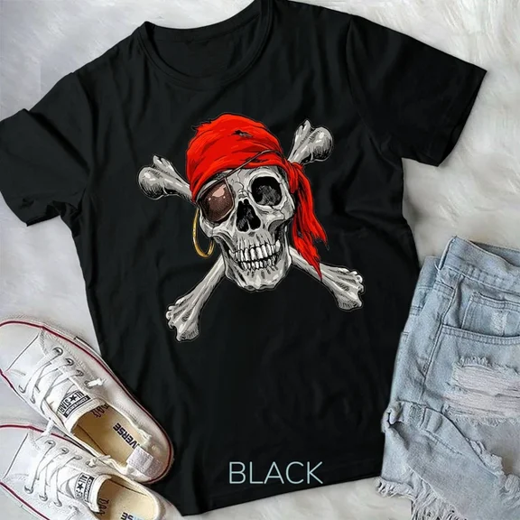 Hot Trending Tee With Jolly Roger Pirate Skull Crossbones Unisex T-Shirt