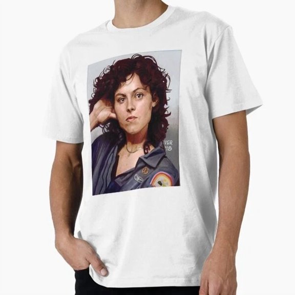 Hot Trending Tee With Sigourney Weaver 79 T-Shirt S-5Xl