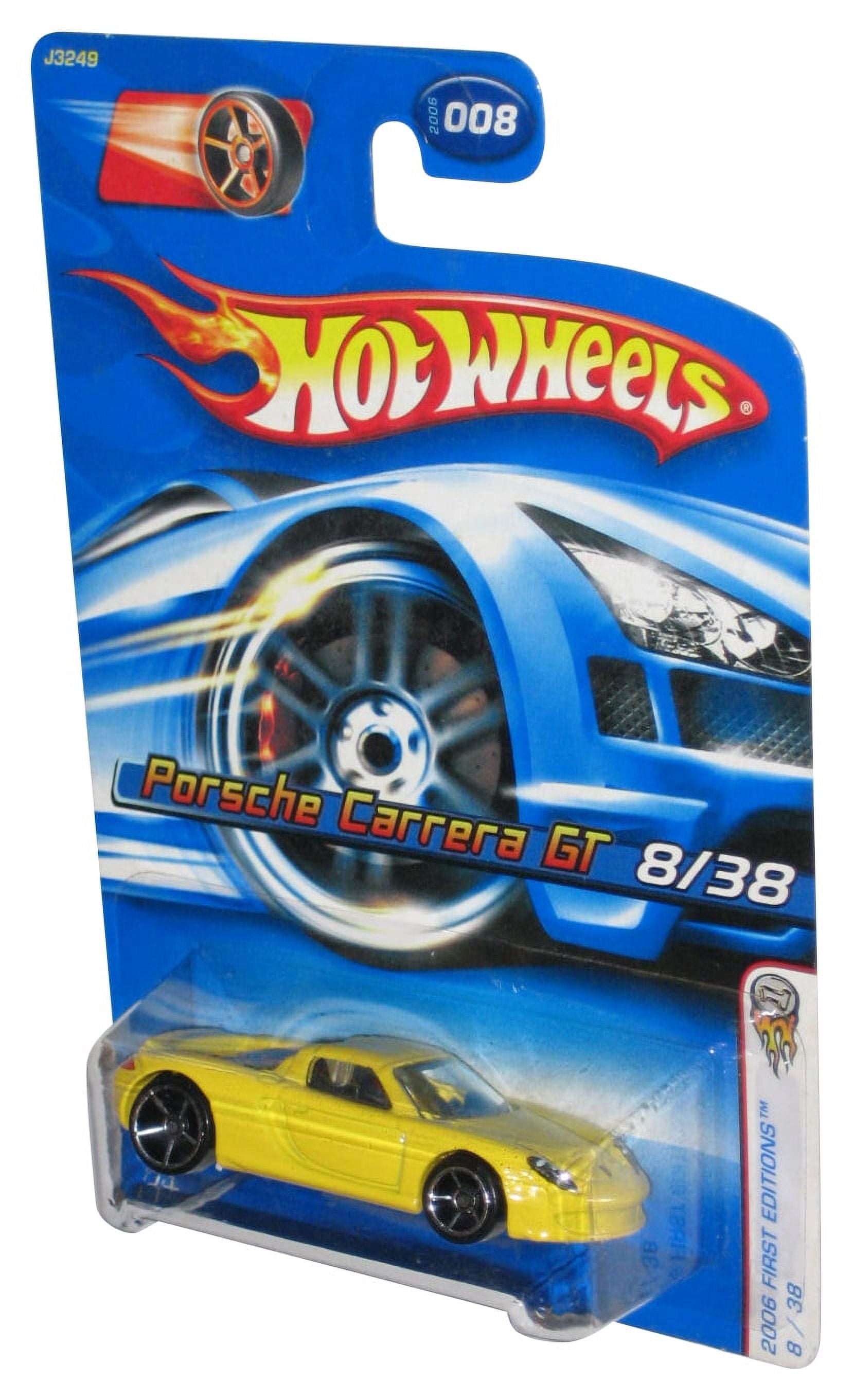 Hot Wheels 2006 First Editions 8/38 Yellow Porsche Carrera GT Car 