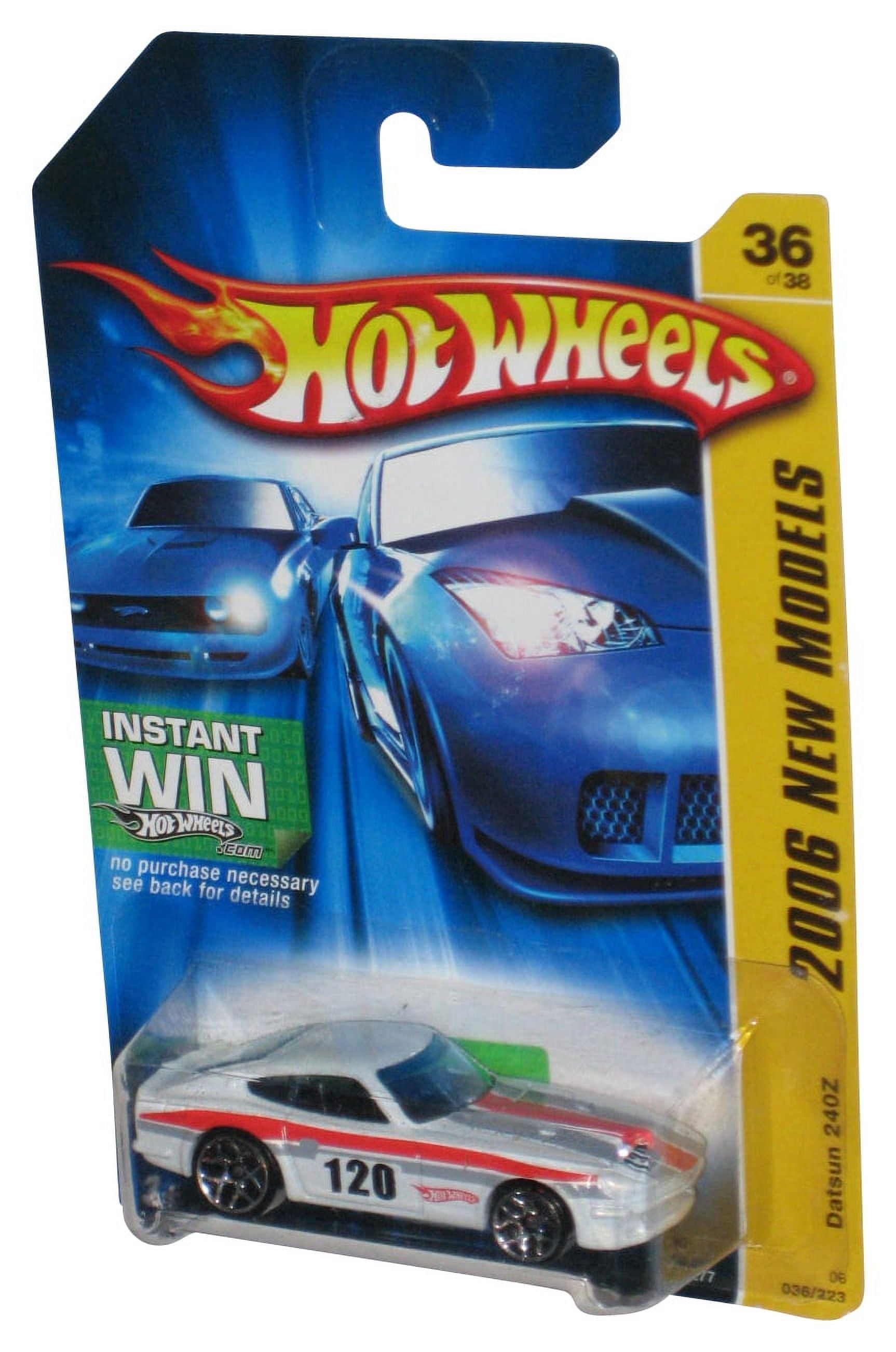 Hot Wheels 2006 New Models 36/38 White Datsun 240Z Car 036
