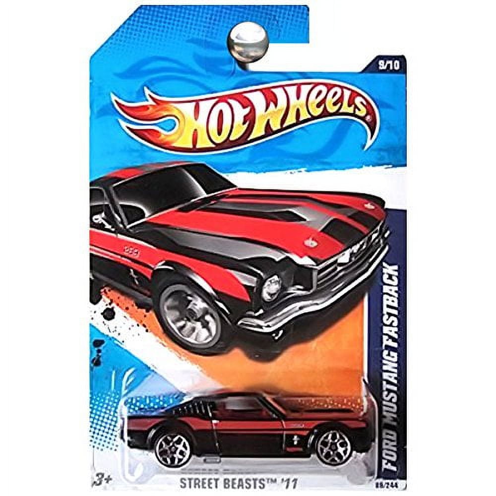 Hot Wheels 2011 Muscle Mania '70 Chevelle SS - 1:64 Scale Die-Cast Car (Orange, 102/244) - View #6