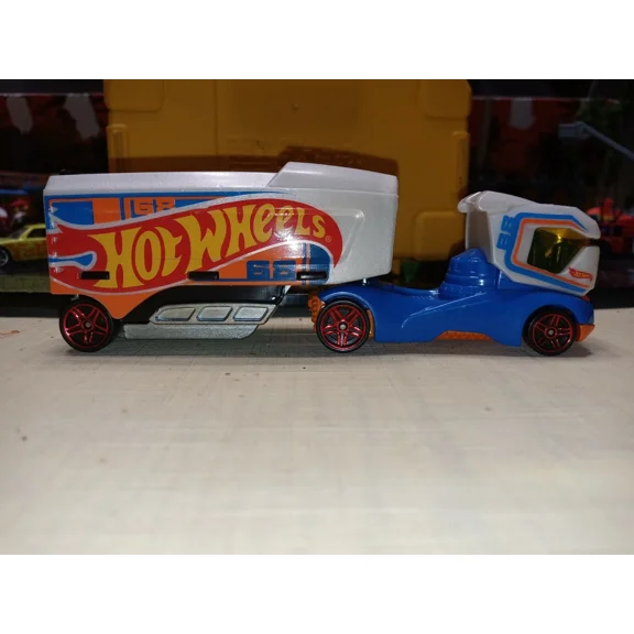 Hot Wheels Aero Blast Track Truck Opening Trailer Gate