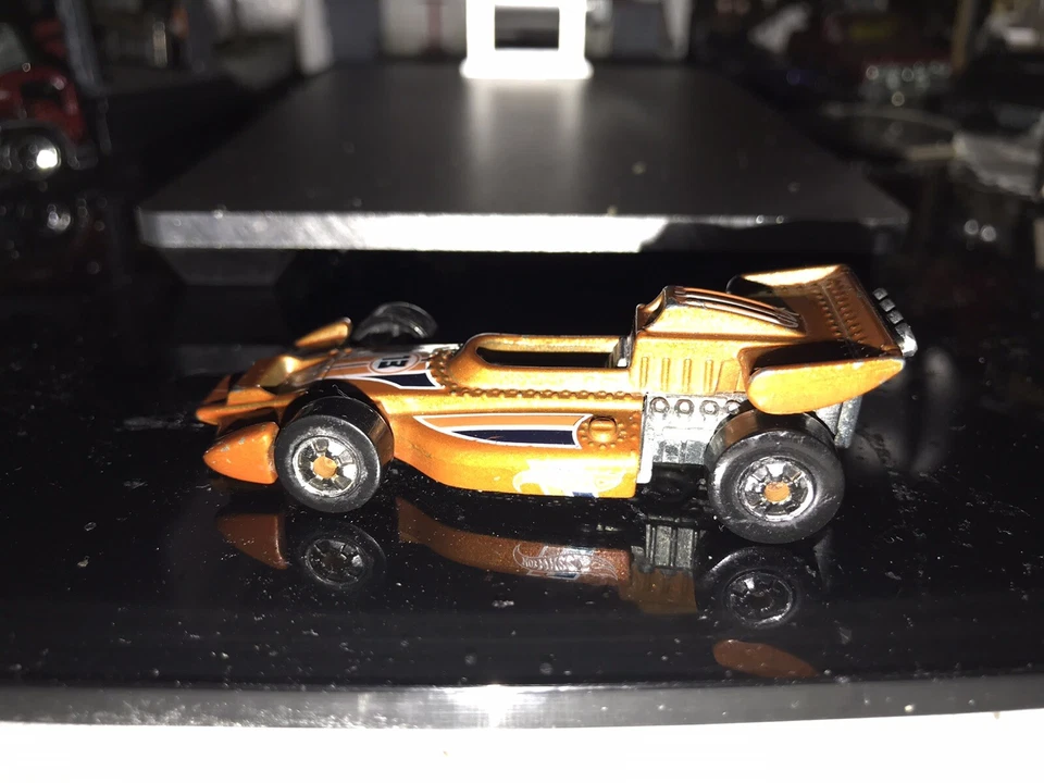Hot Wheels Aston Martin 2 Car Lot 1:64 Die Cast Malaysia/Indonesia