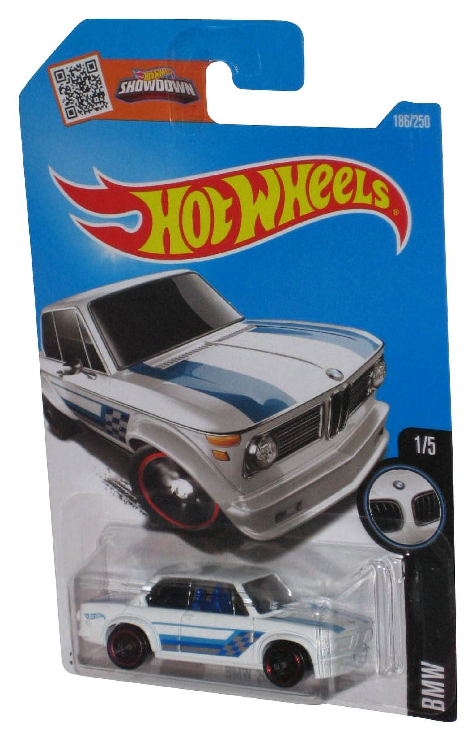 Hot Wheels BMW 1 5 2002 Mattel White Die Cast Toy Car 186 250 Walmart