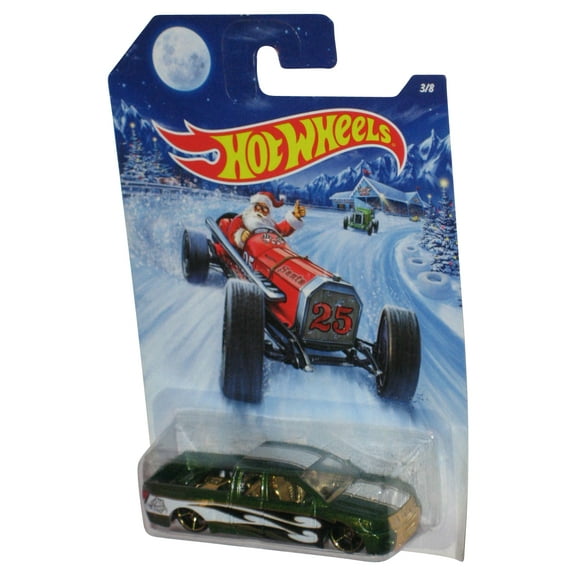 Hot Wheels Christmas Santa Holiday (2014) Green Nissan Titan Toy Truck 3/8