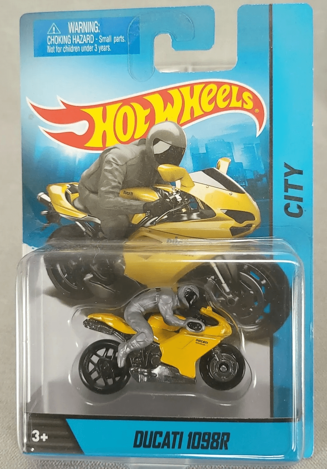 Hot Wheels City 2014 Yellow Ducati 1098R Motorcycle with Rider
