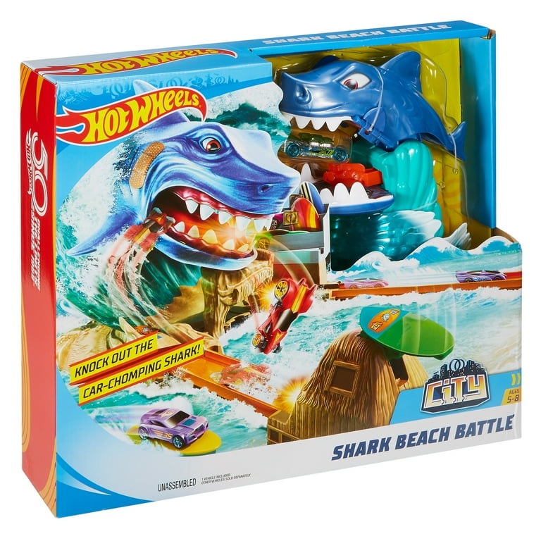 Hot Wheels Shark Attack Race Set with Launcher, City Beach Battle