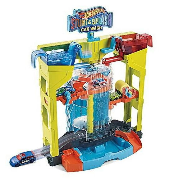 Hot Wheels City Stunt & Splash Car Wash Playset with Color Changing Car