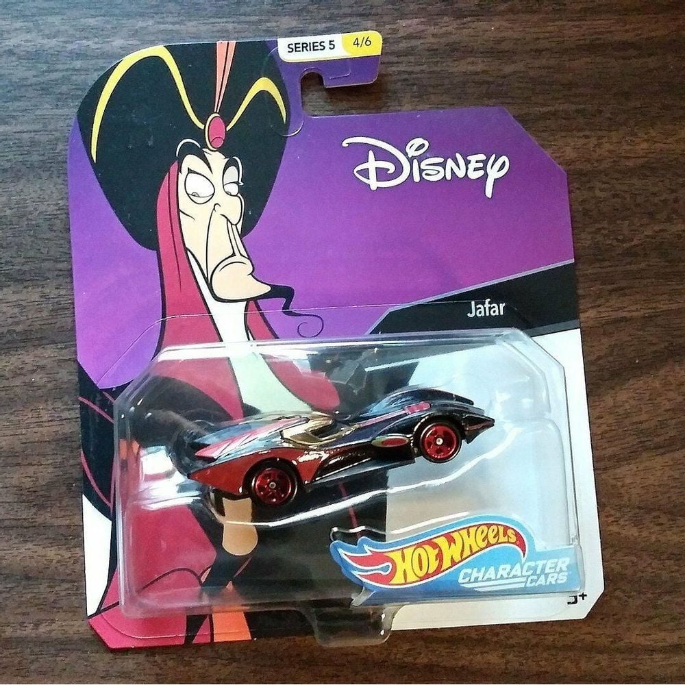 Hot Wheels Collector Disney Goofy Character Car Play Vehicle