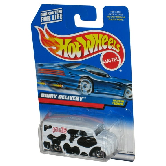 Hot Wheels Dairy Delivery (1998) White & Black Milk Toy Truck #1004