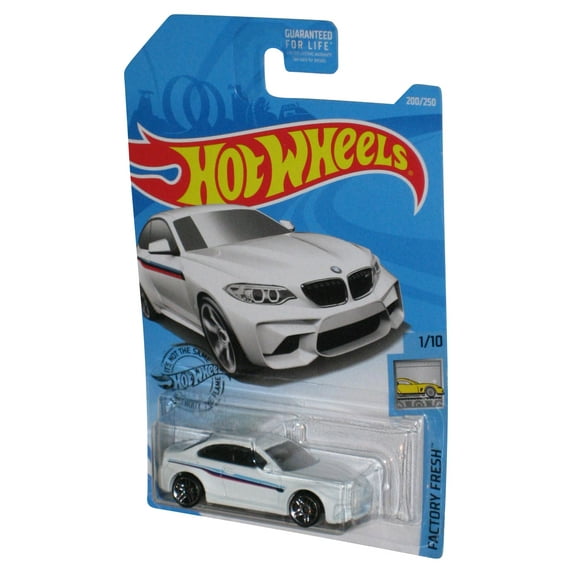 Hot Wheels Factory Fresh 1/10 (2018) White 2016 BMW M2 Car 200/250