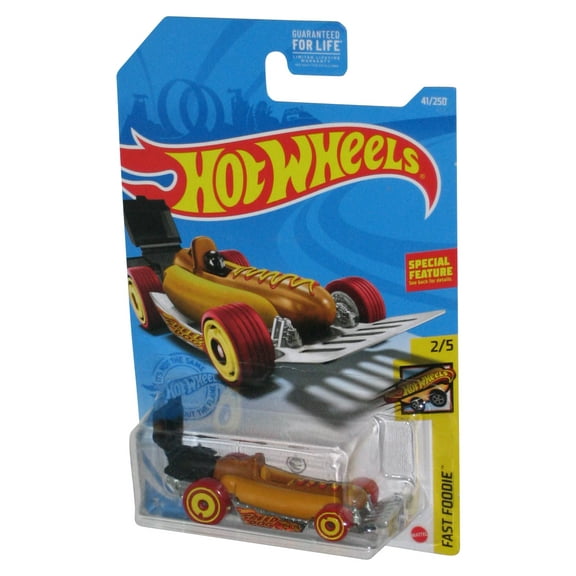 Hot Wheels Fast Foodie (2020) Street Wiener Hot Dog 2/5 Toy Car #41/250