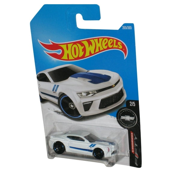 Hot Wheels Fifty 2/5 (2015) White '16 Camaro SS Car Toy 265/365
