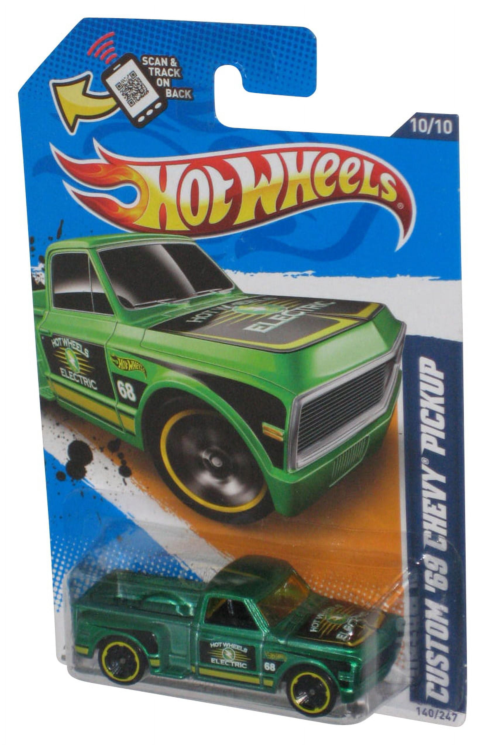 Hot Wheels Green Chevy S-10 Truck 2003 1:64 Scale Diecast