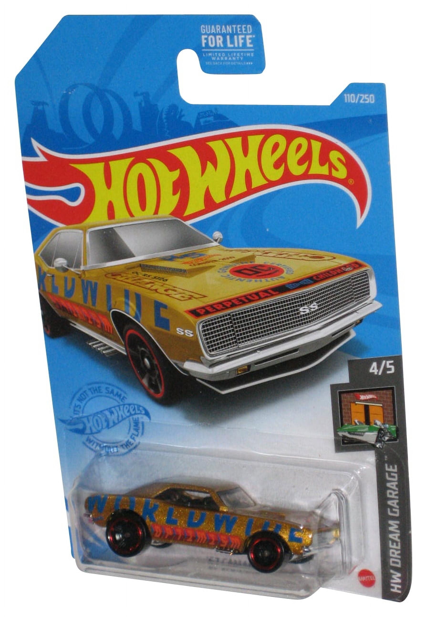 Hot Wheels HW Dream Garage 4/5 (2020) Gold '67 Camaro Toy Car 110