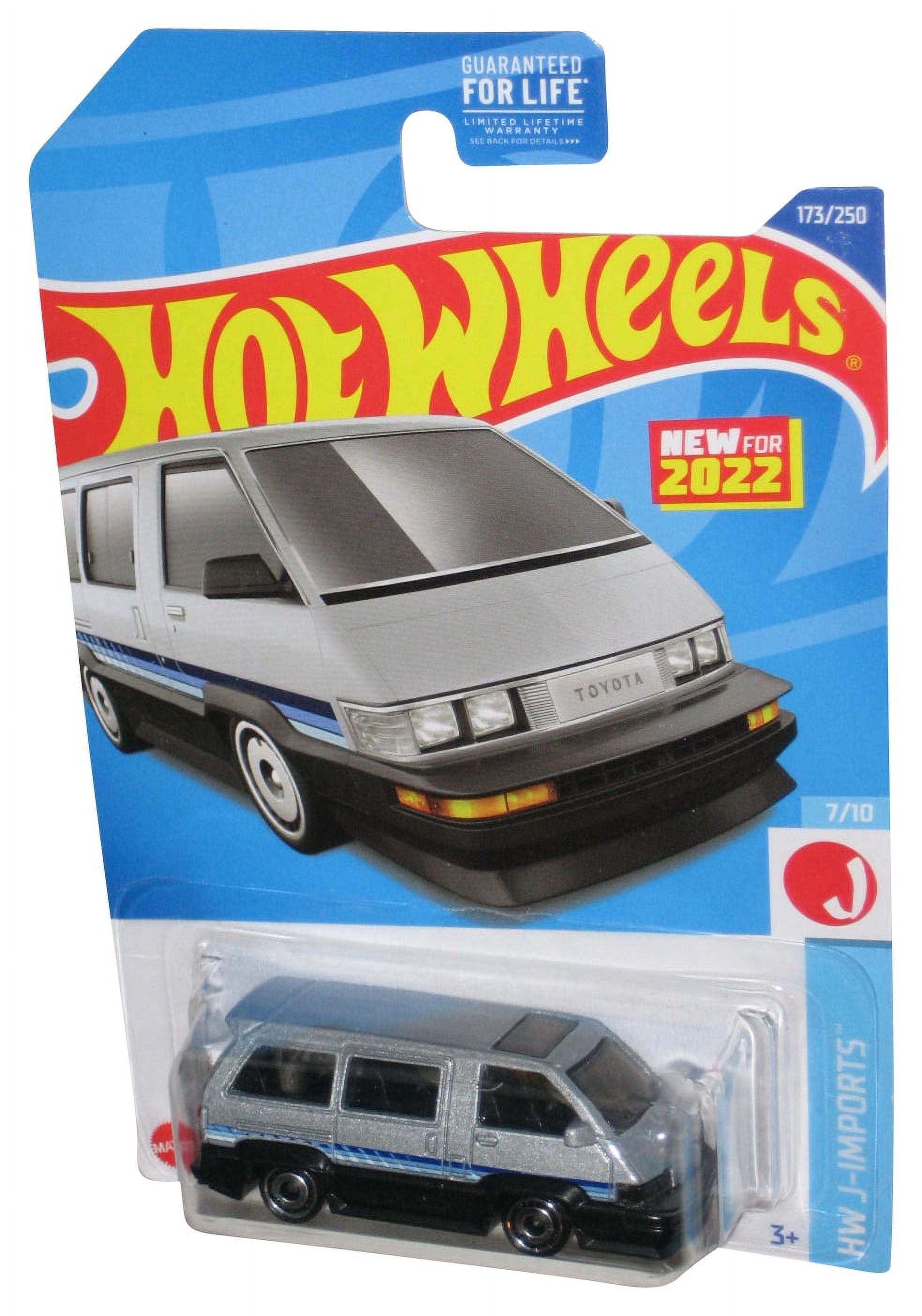 Hot Wheels HW J-Imports 7/10 (2022) Silver 1986 Toyota Van Toy 173