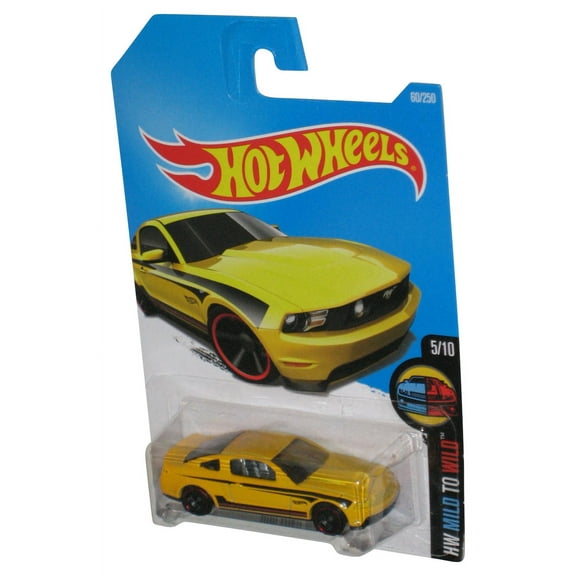 Hot Wheels HW Mild To Wild 5/10 (2015) Yellow 2010 Ford Mustang GT Car 60/250 - (Cracked Plastic)