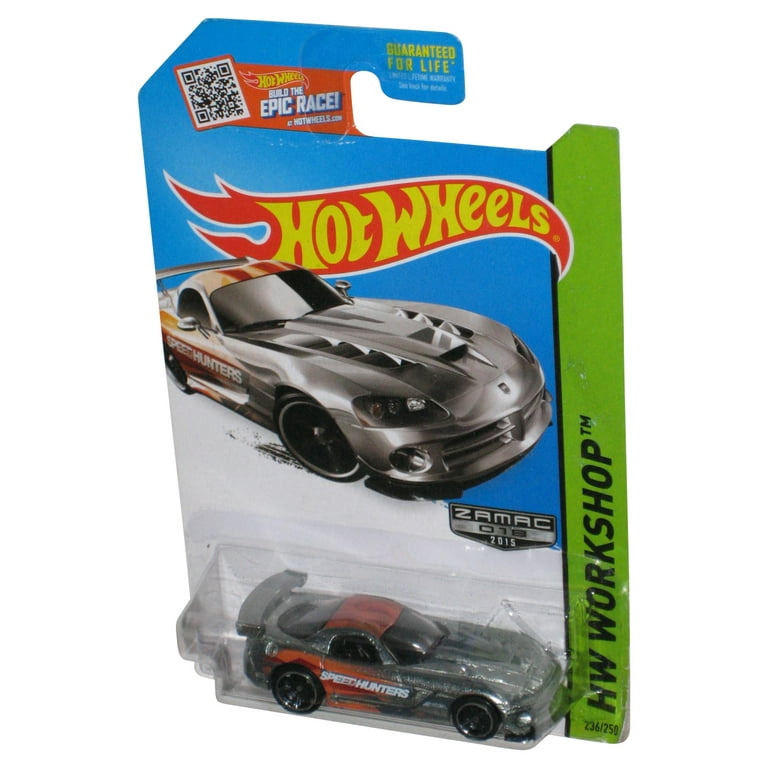 HOT WHEELS クライスラー　クルーザー Hot Wheels Skull Crusher Halloween 2017 Holiday Racers Or