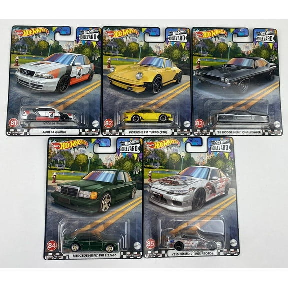 Hot Wheels Hot Wheels Premium Boulevard S Case Play Vehicles, 5 Set