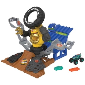 Hot Wheels Mega Wrex Versus Crushzilla Takedown Playset