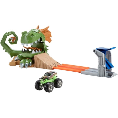 Hot Wheels Monster Jam Dragon Arena Attack Playset