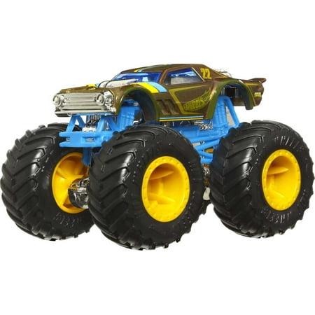 Hot Wheels Monster Trucks Color Shifters Night Shifter 1:64 Scale Toy Truck, Changes Color with Water