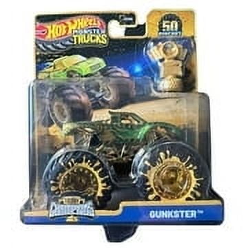 Hot Wheels Monster Trucks Gunkster Trophy Champions Premium Die-Cast 1:64 Scale & Trophy