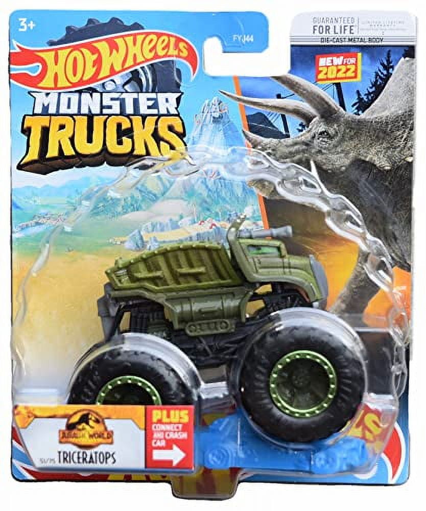 Hot Wheels - Monster Trucks Transport Truck, Includes 3 Cars, Multicolor  (Mattel GGB64)