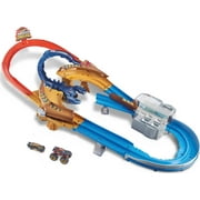 Hot Wheels Monster Trucks Scorpion Raceway Boosted Playset with 1 Toy Truck & 1 Toy Car