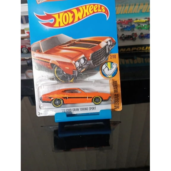 Hot Wheels Muscle Mania Orange '72 Ford Gran Torino Sport
