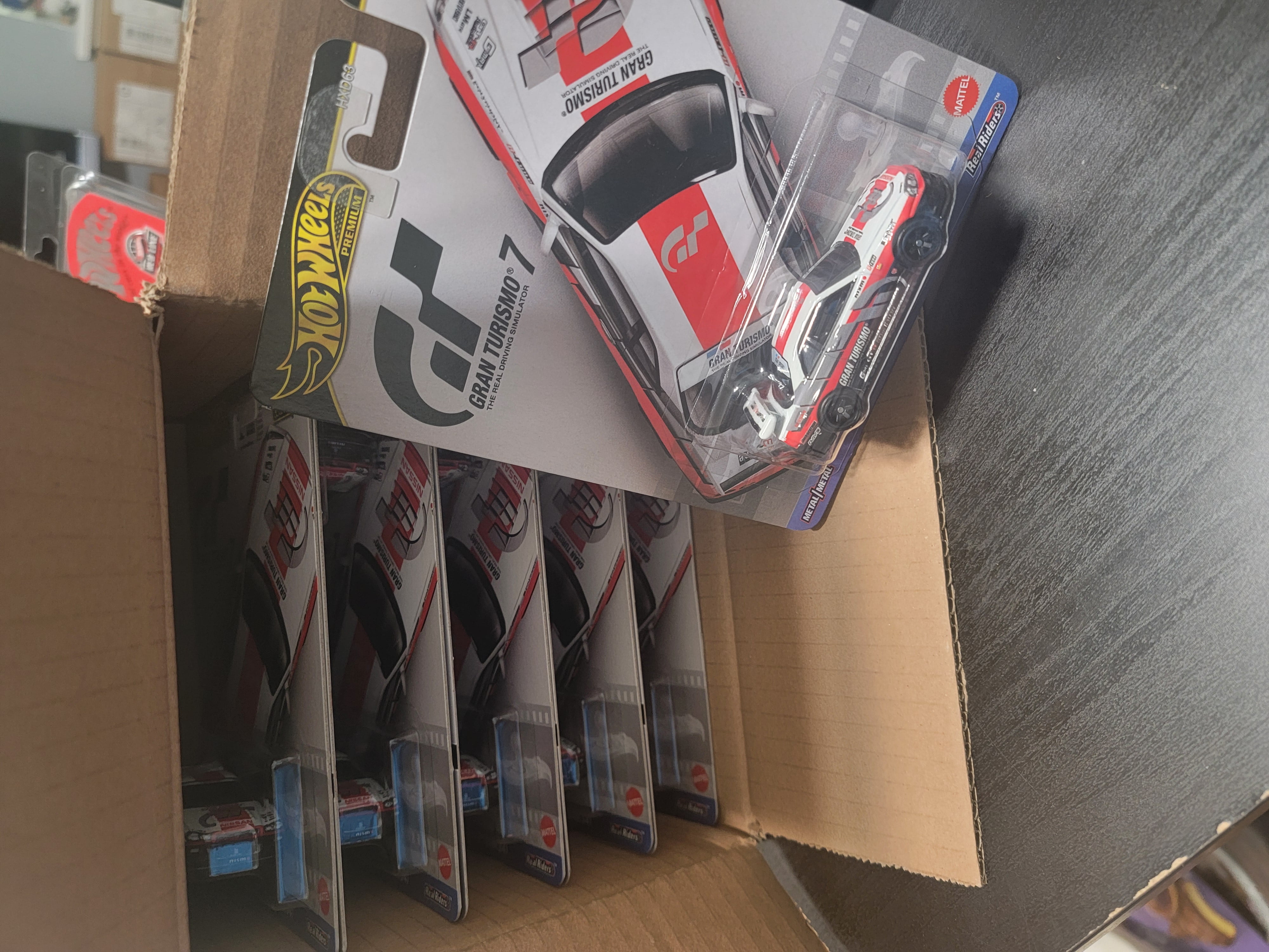 Hot Wheels Nissan Skyline GT-R (BNR34) 10-pack (10 cars) Gran