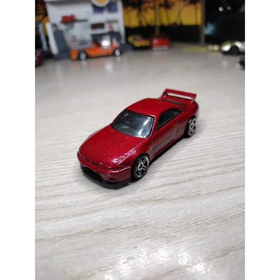 Hot Wheels Nissan Skyline GT-R R33 Malaysia Red 1:64 Die Cast