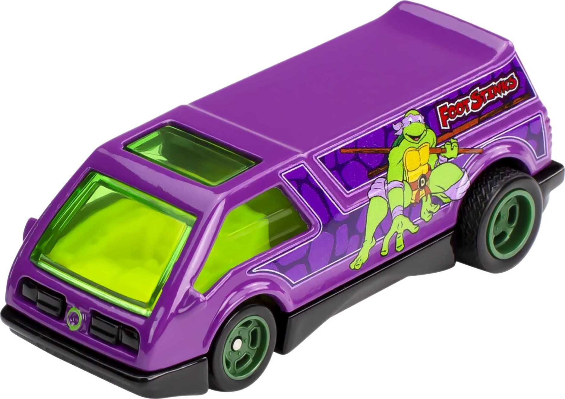 Hot Wheels　2002 TOKARO'S Plymouth Road Amazon.com: Hot Wheels 2002 '70 Plymouth Barracuda