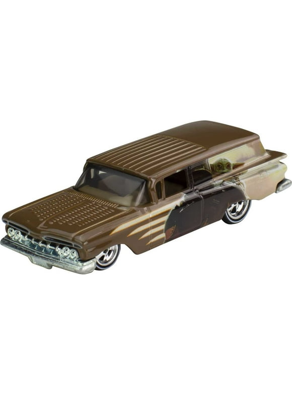 Hot Wheels Pop Culture Star Wars '59 Chevy Delivery 1:64 Scale Toy Car, Collectible Vehicle