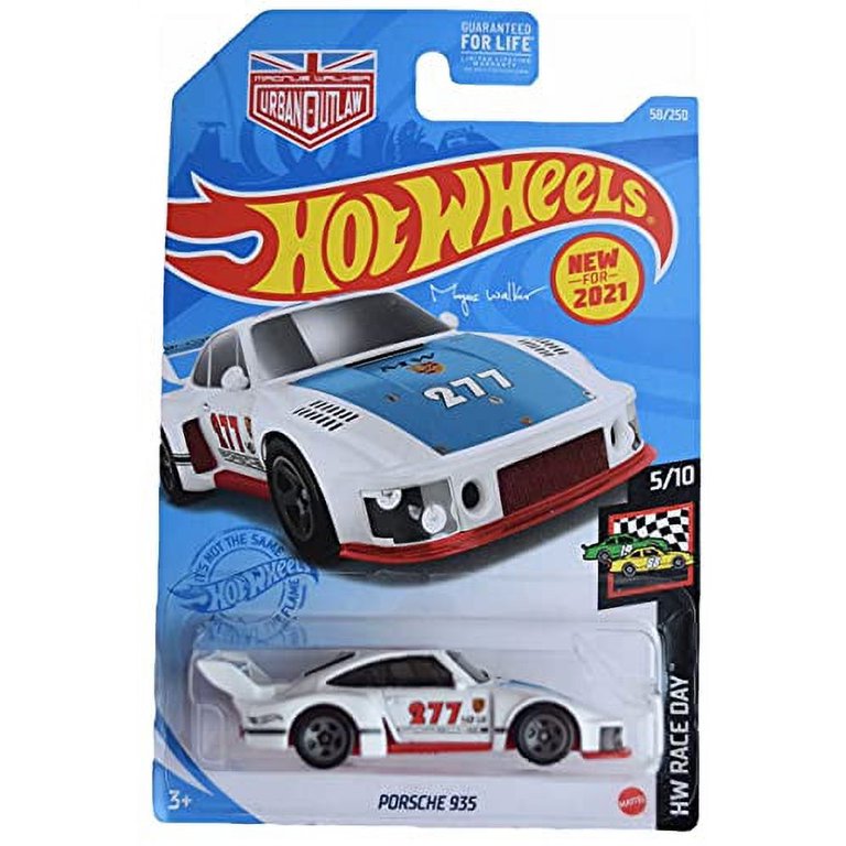 Hot Wheels Porsche 935, HW Race Day 5/10, 58/250 - Walmart.com
