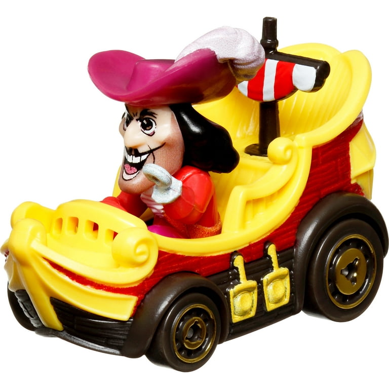 Hot Wheels RacerVerse Die-Cast Vehicle with Pop Culture Character