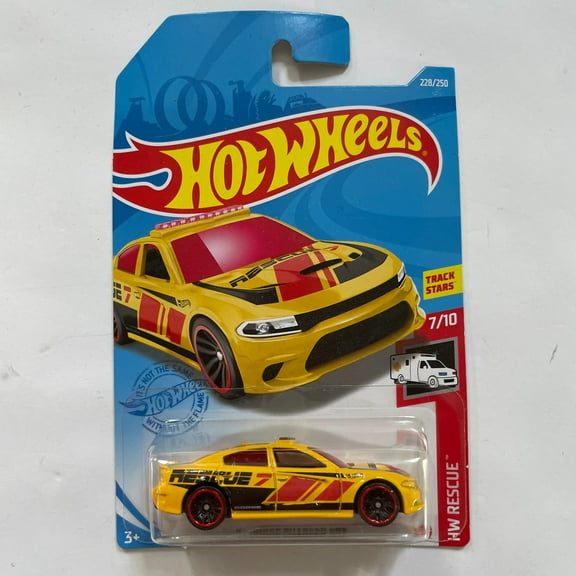Hot Wheels 228/250 HW Rescue 7/10 - 15 Dodge Charger SRT