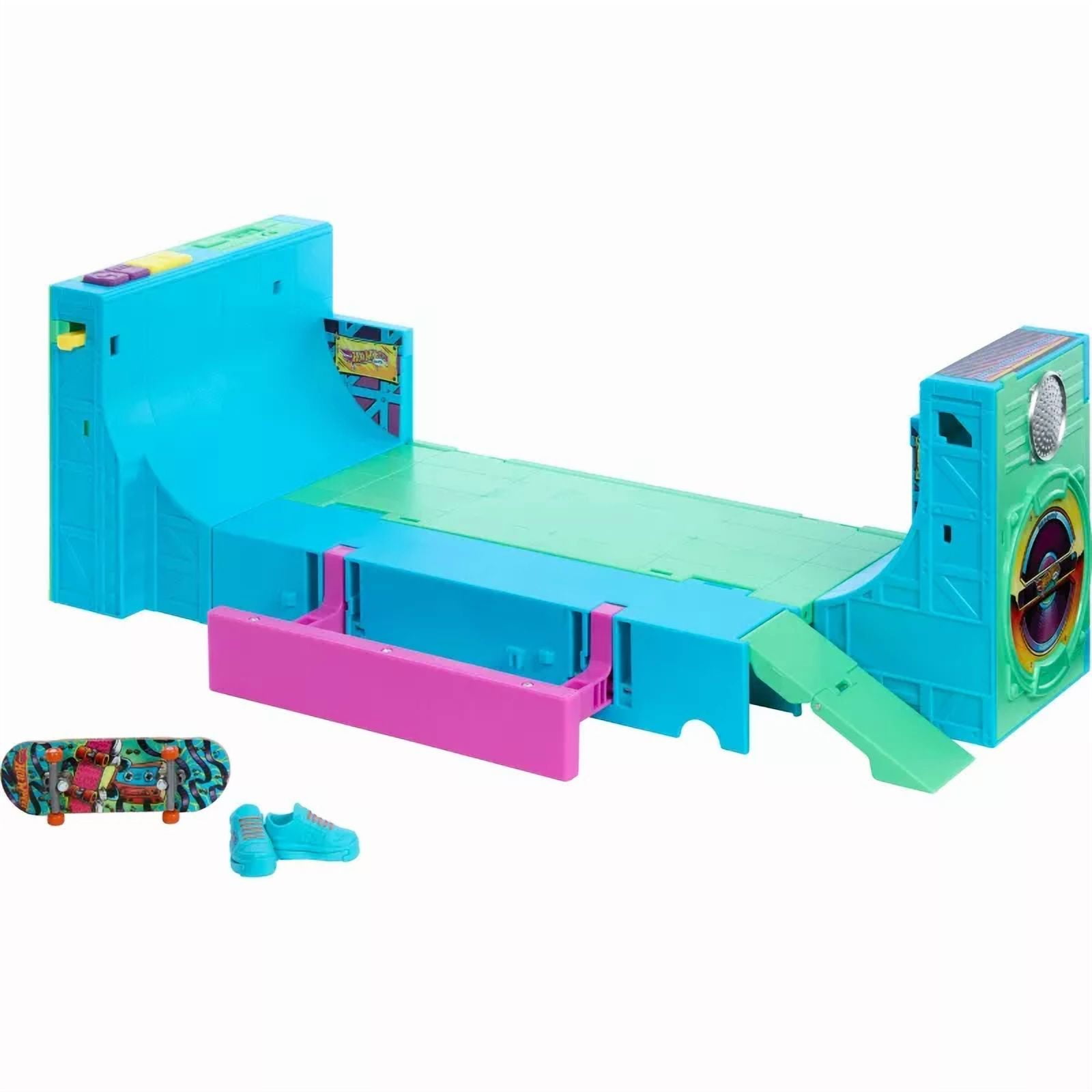 Hot Wheels Skate Boombox Skate Park Playset 1 Fingerboard & Skate