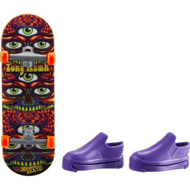 Hot Wheels Skate Tony Hawk Fingerboard & Skate Shoes, Toy for Kids (Styles May Vary)