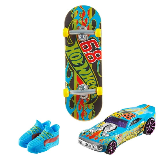 Hot Wheels Skate Tony Hawk Fingerboards, Skate Shoes & Die-Cast Car (Styles May Vary)