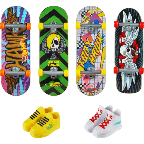 Hot Wheels Skate Tony Hawk Fingerboards & Skate Shoes Multipack (Styles May Vary)